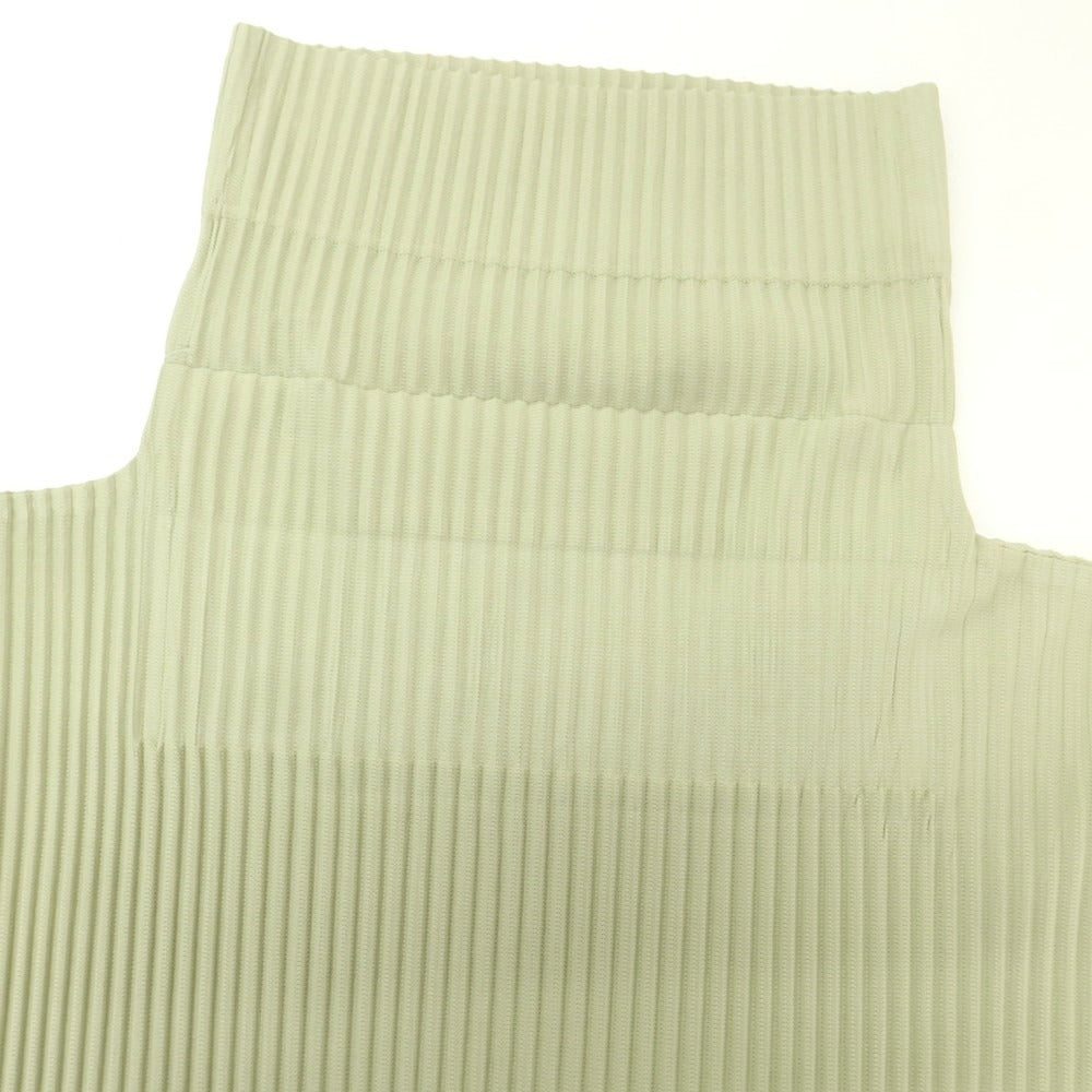 【中古】オム プリッセ イッセイミヤケ HOMME PLISSE ISSEY MIYAKE 2025年秋冬 ポリエステル系 プリーツ 長袖トップ ライトグリーン【 表記なし（L位） 】【 状態ランクA 】【 メンズ 】