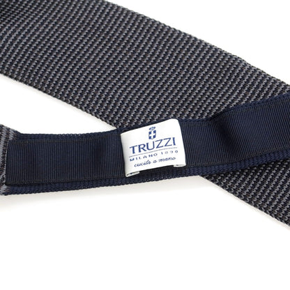 【中古】トラサルディ TRUSSARDI シルク系 剣先型 ニットタイ ネクタイ グレーxネイビー【 状態ランクB 】【 メンズ 】