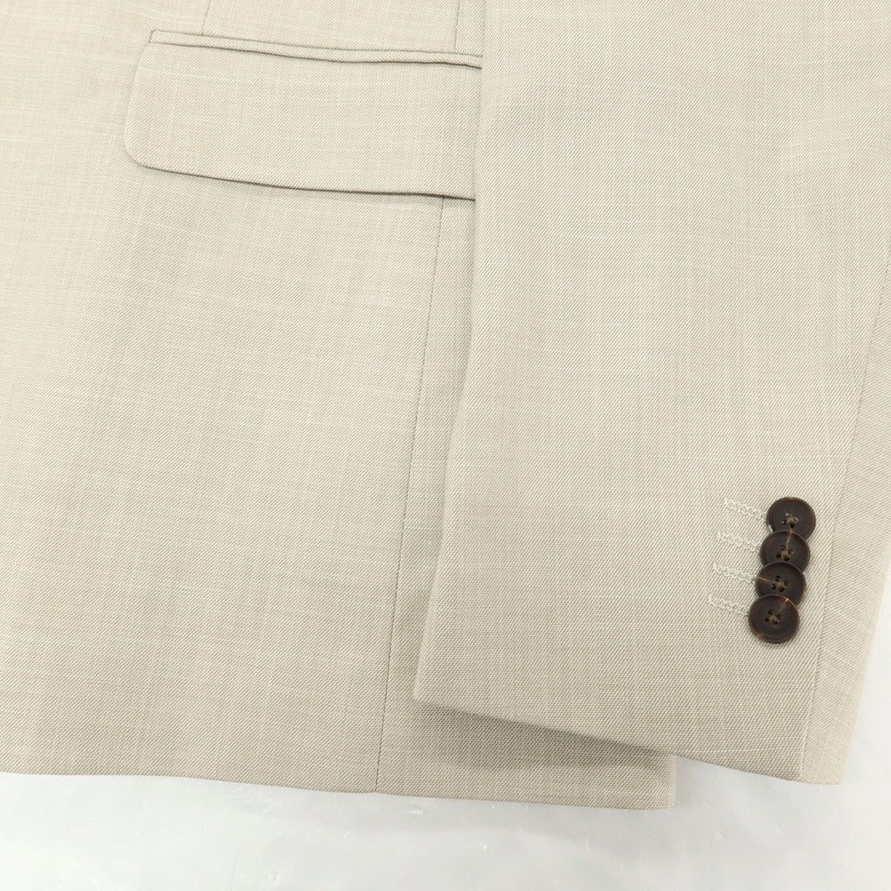 【新品アウトレット】ガウディ GAUDI 26SS ストレッチポリエステル 2つボタンスーツ サンドベージュ【 50（紙タグ表記） 】【 状態ランクN- 】【 メンズ 】