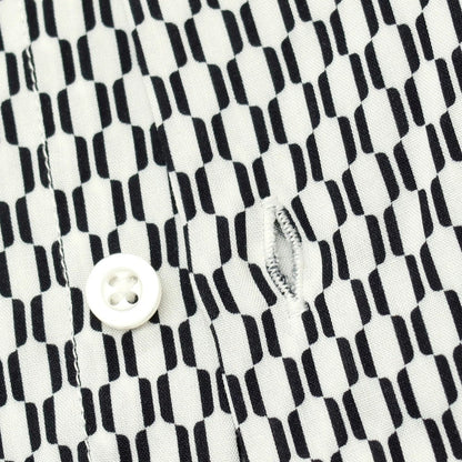 【新品】ガウディ GAUDI レーヨン 総柄 レギュラーカラー カジュアルシャツ ホワイトxブラック【 L 】【 状態ランクN 】【 メンズ 】