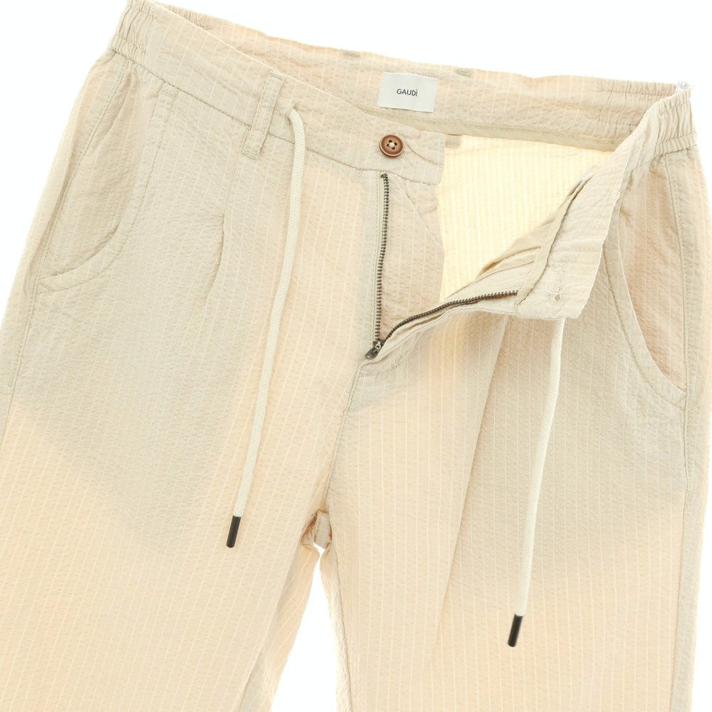 【新品】ガウディ GAUDI コットン シアサッカー ストライプ イージスラックスパンツ ベージュ【 M 】【 状態ランクN 】【 メンズ 】