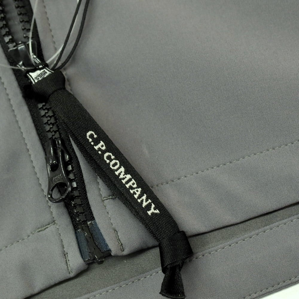 【新品】シーピーカンパニー C.P.Company ポリエステルポリウレタン ダブルジップ フーデッド シェルジャケット グレー【サイズM】【 状態ランクN 】【 メンズ 】