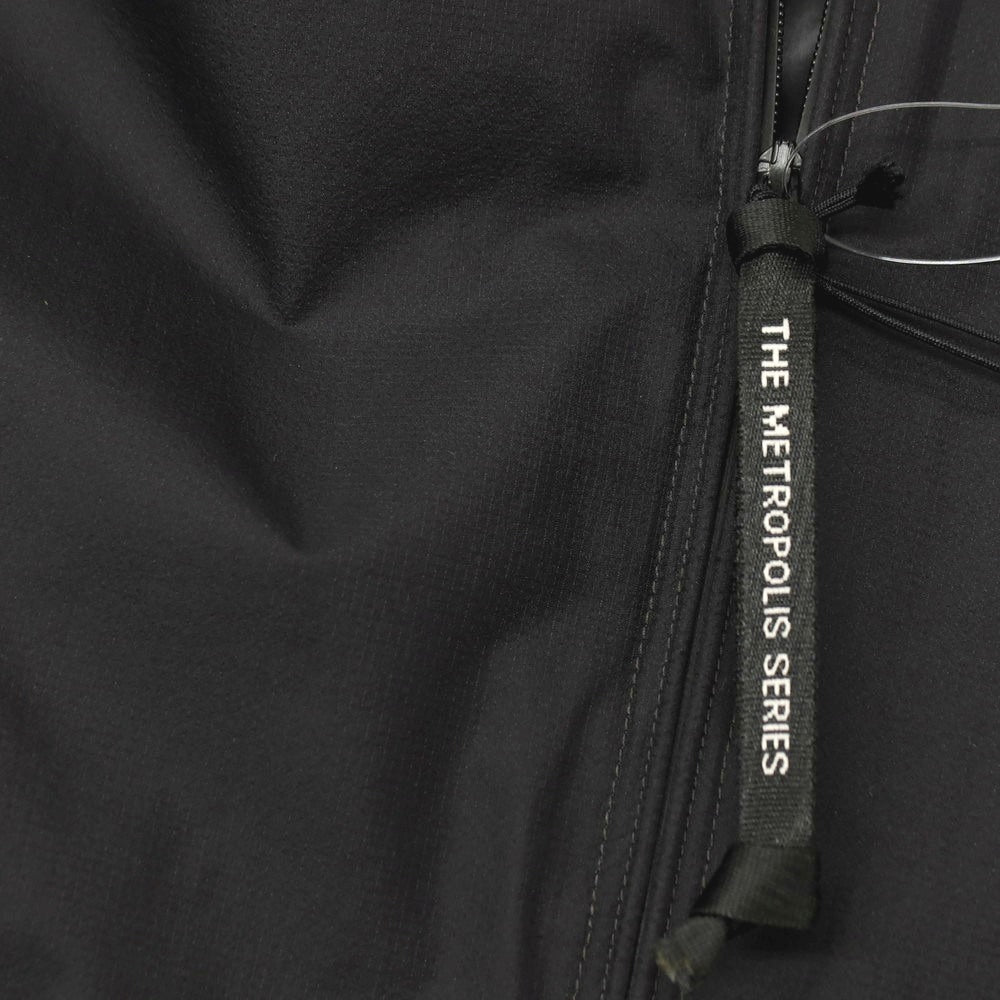 【新品】シーピーカンパニー C.P.Company PERTEX PRIMALOFT ナイロン スタンドカラー ジップアップ 中綿入り ベスト ブルゾン ブラック【サイズM】【 状態ランクN 】【 メンズ 】