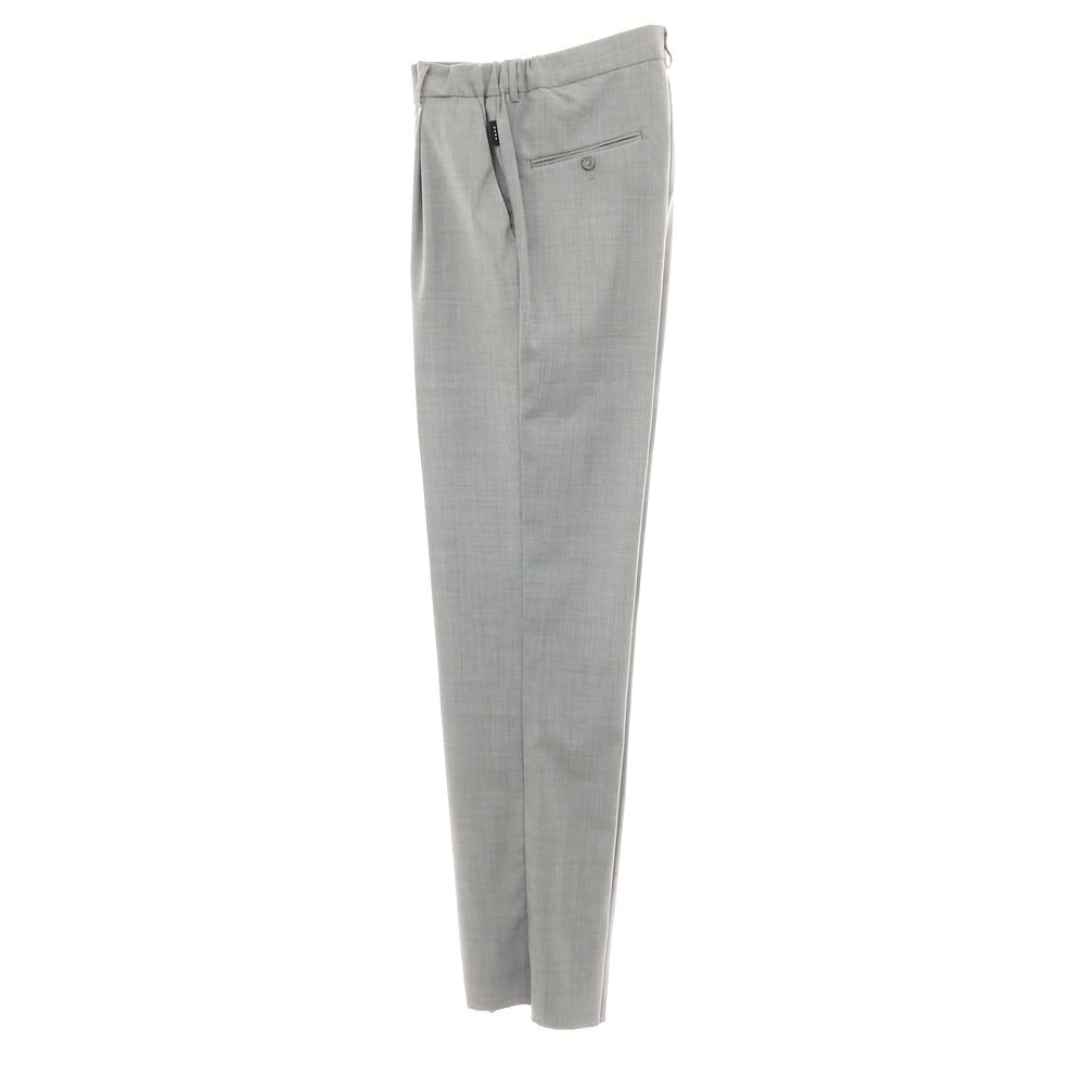 【新品】イーヴォ Hevo ストレッチポリエステルウール 2つボタンスーツ スーツ ライトグレー【サイズ上48/下M】【 状態ランクN 】【 メンズ 】