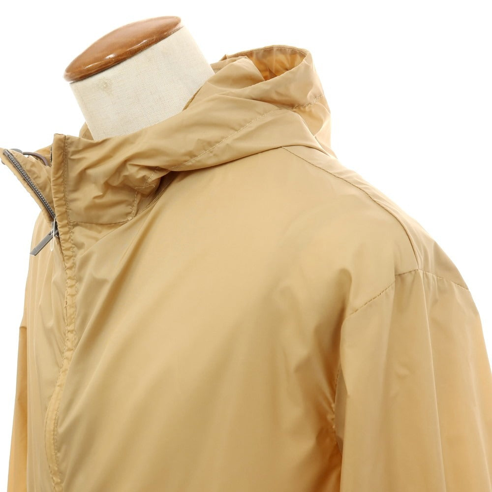【新品】イーヴォ Hevo ナイロン フーデッドジップアップブルゾン ベージュ【サイズ46】【 状態ランクN 】【 メンズ 】[DPD]