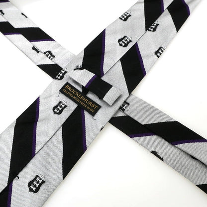 【中古】ブロックルハースト BROCKLEHURST クレスト シルク ストライプ柄ネクタイ シルバーxブラック系【 状態ランクB 】【 メンズ 】