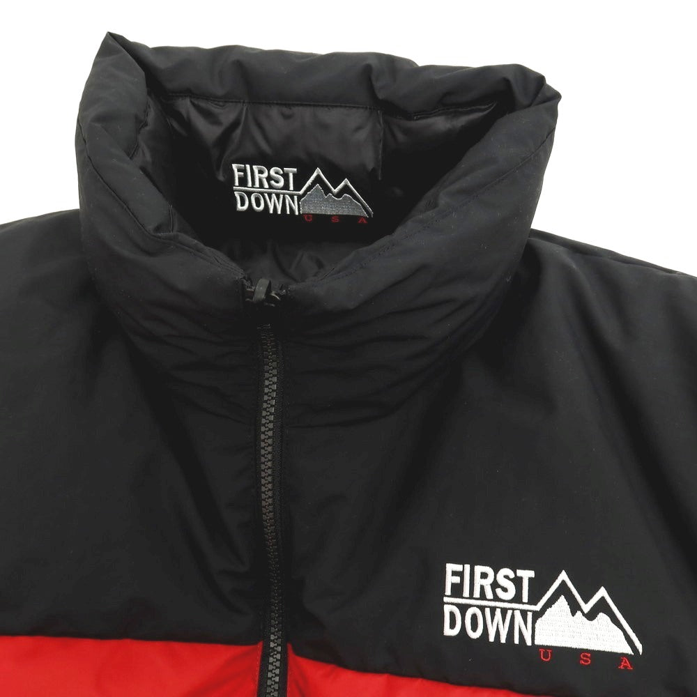【中古】【未使用】ファーストダウン FIRST DOWN リバーシブル ポリエステル スタンドカラー ジップアップ ダウンジャケット レッドxブラック【 サイズXL 】【 状態ランクS 】【 メンズ 】 [APD]