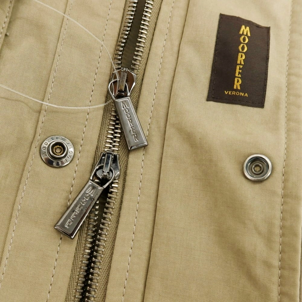 【新品】ムーレー MOORER IAGO-S1 コットンポリエステルナイロン ショートダウンジャケット カーキベージュ【 44 】【 状態ランクN 】【 メンズ 】