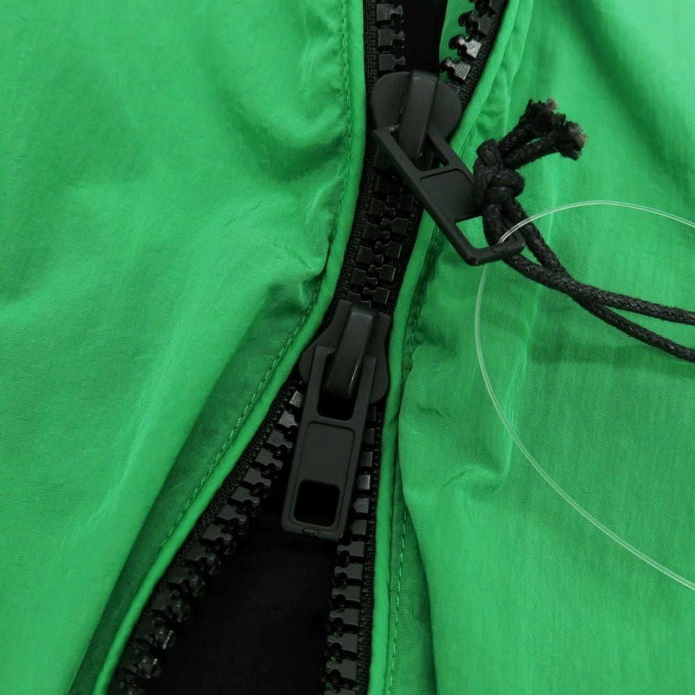 【新品】ピューテリー PEUTEREY ナイロン スタンドカラー ダブルジップ ブルゾン グリーンxブラック【 M 】【 状態ランクN 】【 メンズ 】