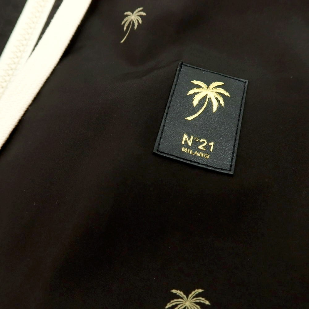 【新品アウトレット】ヌメロ ヴェントゥーノ N°21 ポリエステル 総ロゴ ジップアップフーデッドブルゾン ブラック【 S 】【 状態ランクN- 】【 メンズ 】