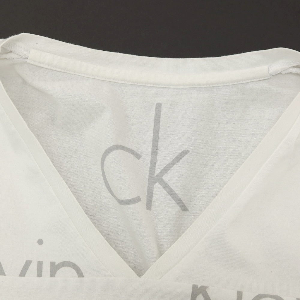 【中古】シーケーカルバンクライン ck ロゴ Vネック 半袖Ｔシャツ ホワイト【 L 】【 状態ランクB 】【 メンズ 】[APD]