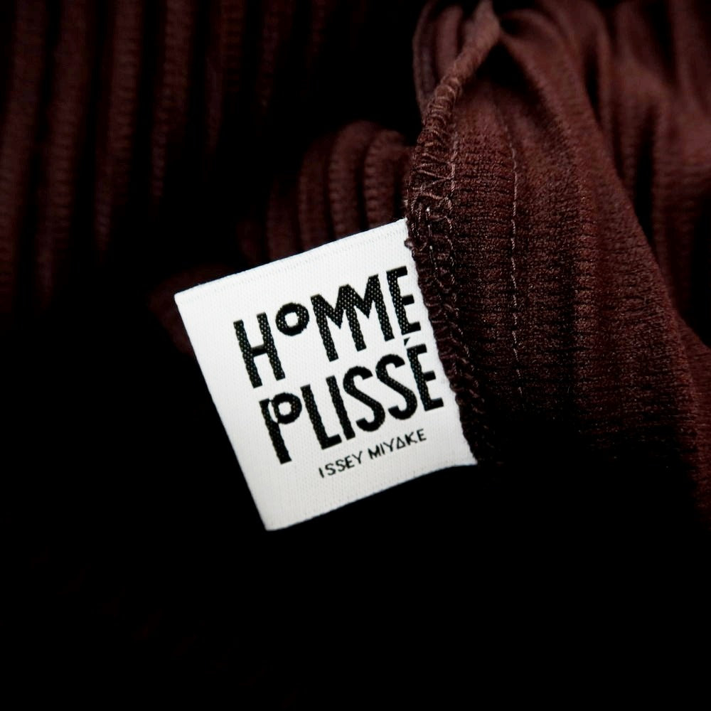 【中古】オム プリッセ イッセイミヤケ HOMME PLISSE ISSEY MIYAKE 2026年春夏 プリーツ加工 ロングコート ダークブラウン【サイズ表記なし（L位）】【 状態ランクA 】【 メンズ 】