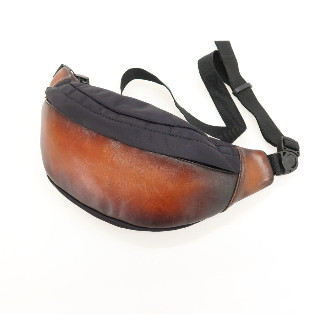 【中古】トゥモローランド TOMORROWLAND ナイロン レザー ボディバッグ ブラックxブラウン【 状態ランクB 】【 メンズ 】