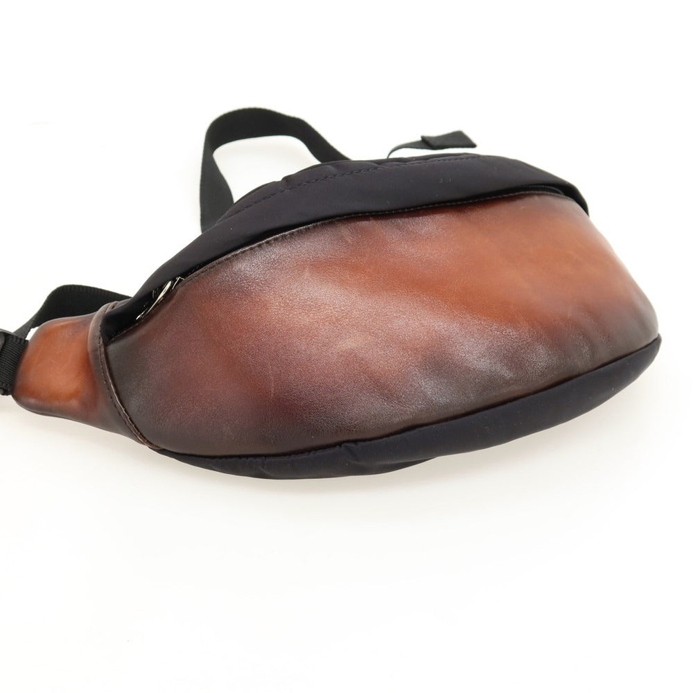 【中古】トゥモローランド TOMORROWLAND ナイロン レザー ボディバッグ ブラックxブラウン【 状態ランクB 】【 メンズ 】