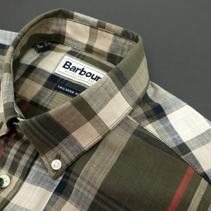 【新品】バブアー Barbour チェック コットン ボタンダウン カジュアルシャツ オリーブグリーンxベージュ【サイズS（UK）】【 状態ランクN 】【 メンズ 】