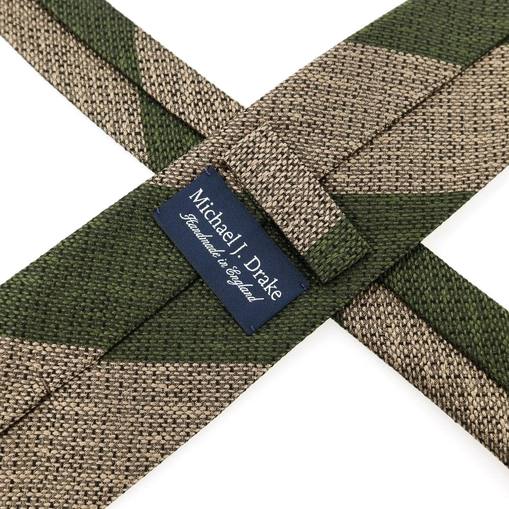 【中古】マイケル J ドレイク Michael J. Drake シルク ストライプ柄ネクタイ グリーンxベージュ【 状態ランクB 】【 メンズ 】