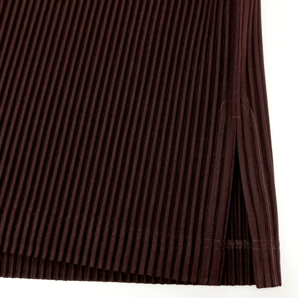 【中古】オム プリッセ イッセイミヤケ HOMME PLISSE ISSEY MIYAKE 2026年春夏 ポリエステル系 プリーツ ノースリーブトップ ブラウン【 表記なし(L位) 】【 状態ランクA 】【 メンズ 】[APD]
