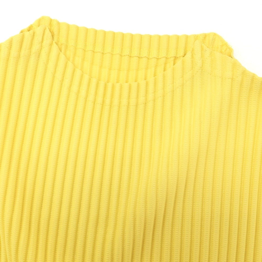 【中古】オム プリッセ イッセイミヤケ HOMME PLISSE ISSEY MIYAKE 2026年春夏 プリーツ 半袖カットソー イエロー【サイズ表記なし（L位）】【 状態ランクA 】【 メンズ 】