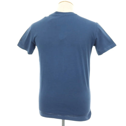 【新品アウトレット】リプレイ REPLAY コットン RACING GARAGE プリント クルーネック 半袖Ｔシャツ ダルブルー【サイズS】【 状態ランクN- 】【 メンズ 】