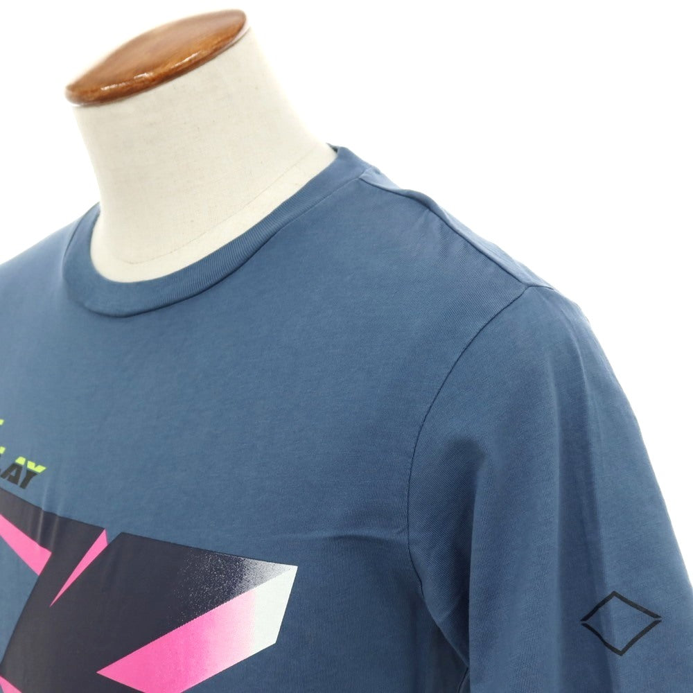 【新品アウトレット】リプレイ REPLAY コットン RACING GARAGE プリント クルーネック 半袖Ｔシャツ ダルブルー【サイズM】【 状態ランクN- 】【 メンズ 】