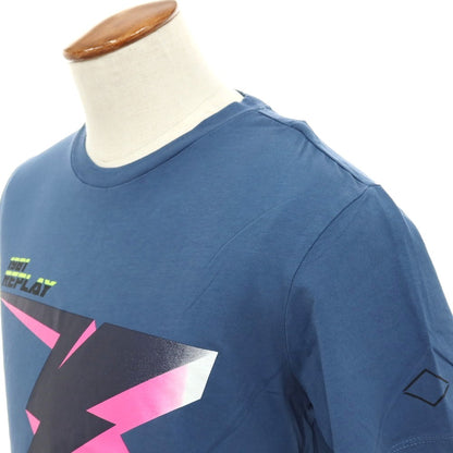 【新品】リプレイ REPLAY コットン RACING GARAGE プリント クルーネック 半袖Ｔシャツ ダルブルー【サイズM】【 状態ランクN 】【 メンズ 】
