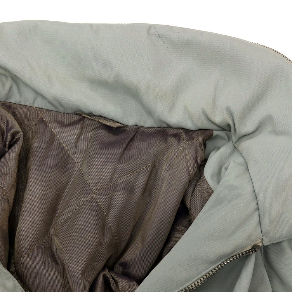 【中古】アルマーニ コレッツォーニ ARMANI COLLEZIONI ナイロンポリエステル 中綿入り ジップアップコート ライトセージグレー系【サイズ52】【 状態ランクC 】【 メンズ 】