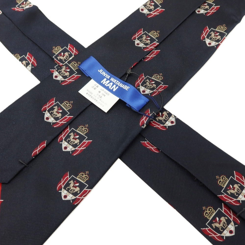 【中古】ジュンヤワタナベ マン JUNYA WATANABE MAN 2025年秋冬 シルク 小紋エンブレム柄ネクタイ ダークネイビー【 状態ランクA 】【 メンズ 】