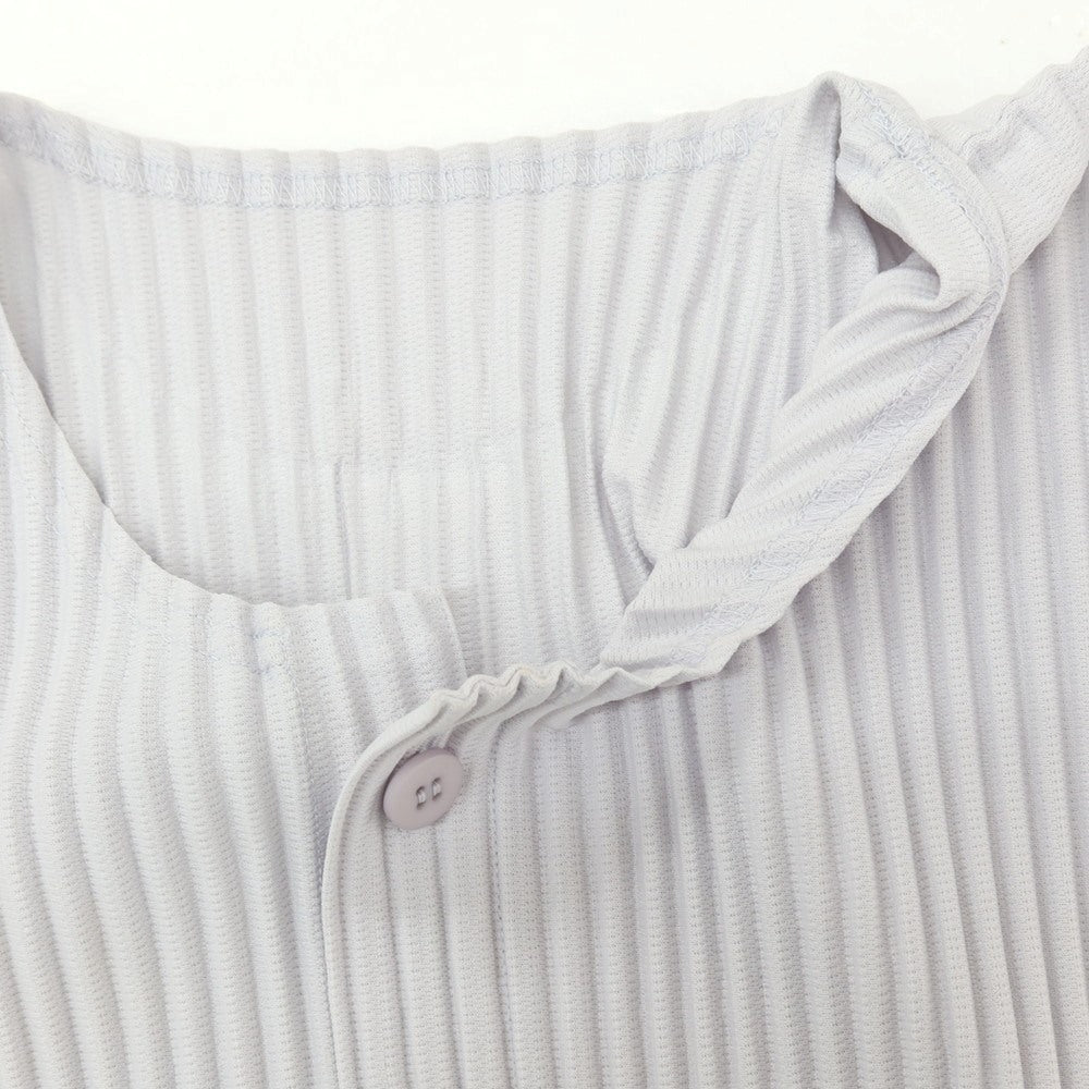 【中古】オム プリッセ イッセイミヤケ HOMME PLISSE ISSEY MIYAKE 2026年春夏 プリーツ ヘンリーネック 長袖カットソー ライトグレー【サイズ表記なし（L位）】【 状態ランクB 】【 メンズ 】