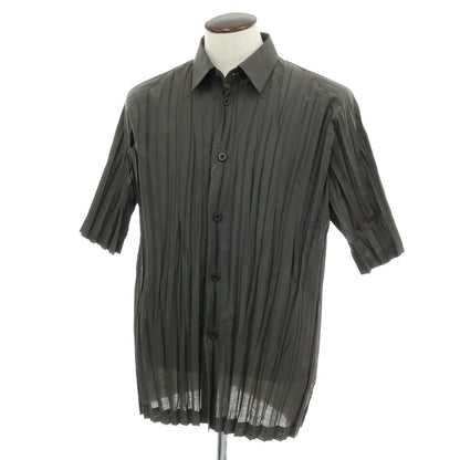 【中古】アイム メン IM MEN 2026年春夏 シワ加工 プリーツ レギュラーカラー 半袖シャツ オリーブグレー系【サイズ表記なし（L位）】【 状態ランクA 】【 メンズ 】
