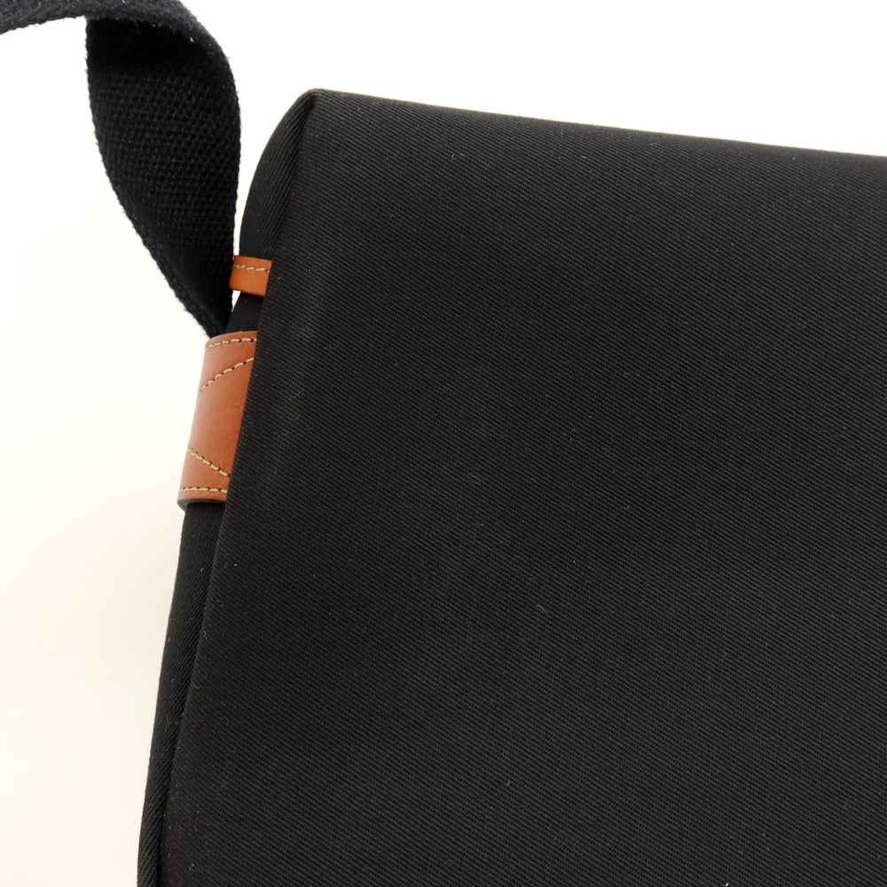 【中古】ビリンガム Billingham キャンバス レザー ショルダーバッグ カメラバッグ ブラックxブラウン【 状態ランクB 】【 メンズ 】