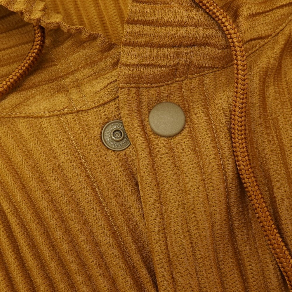 【中古】オム プリッセ イッセイミヤケ HOMME PLISSE ISSEY MIYAKE 2026年春夏 プリーツ 半袖 プルオーバー パーカー キャメル【サイズ表記なし（L位）】【 状態ランクA 】【 メンズ 】