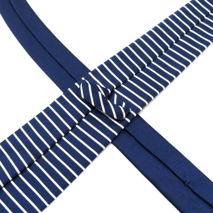 【中古】エルメネジルドゼニア Ermenegildo Zegna シルク ホリゾンタルストライプ ボーダー柄 ネクタイ ネイビーxホワイト【 状態ランクC 】【 メンズ 】