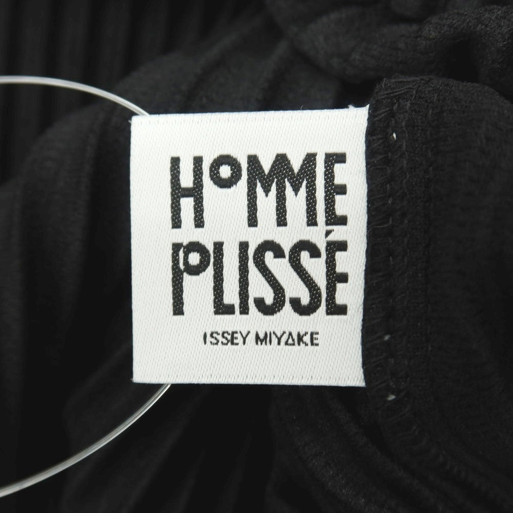 【中古】オム プリッセ イッセイミヤケ HOMME PLISSE ISSEY MIYAKE 2026年春夏 プリーツ 半袖 プルオーバー パーカー ブラック【サイズ表記なし（L位）】【 状態ランクA 】【 メンズ 】