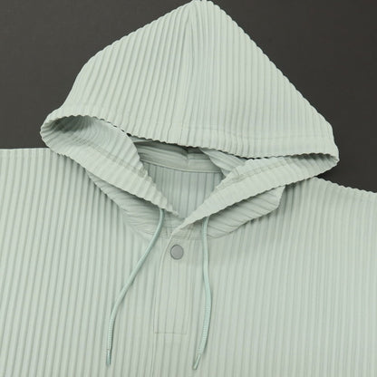 【中古】オム プリッセ イッセイミヤケ HOMME PLISSE ISSEY MIYAKE 2026年春夏 プリーツ 半袖 プルオーバー パーカー アイスグリーン【サイズ表記なし（L位）】【 状態ランクA 】【 メンズ 】