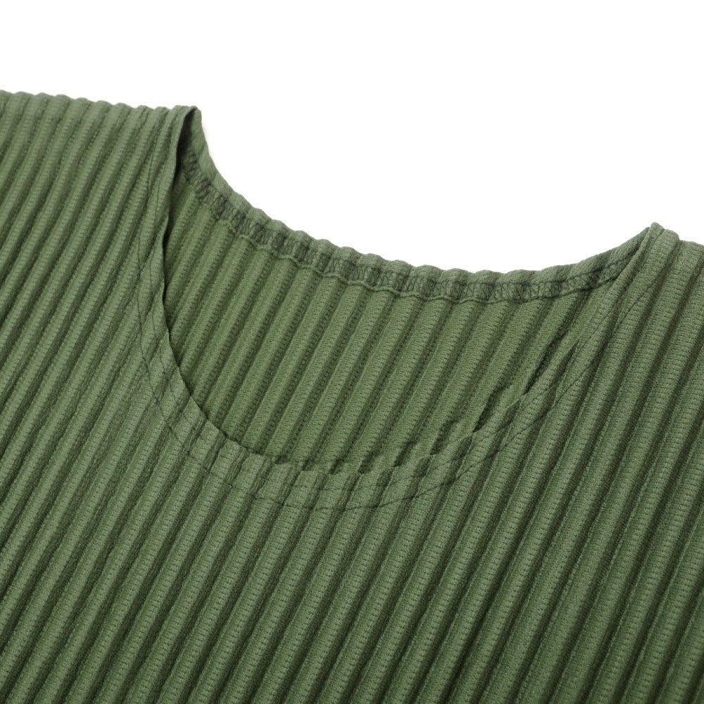 【中古】オム プリッセ イッセイミヤケ HOMME PLISSE ISSEY MIYAKE 2026年春夏 プリーツ クルーネック 長袖 カットソー モスグリーン【サイズ表記なし（L位）】【 状態ランクA 】【 メンズ 】