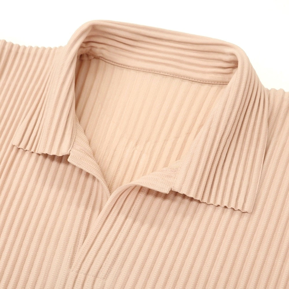 【中古】オム プリッセ イッセイミヤケ HOMME PLISSE ISSEY MIYAKE 2026年春夏 ポリエステル系 プリーツ加工 スキッパー 半袖ポロシャツ ピンクベージュ【サイズ表記なし（L位）】【 状態ランクA 】【 メンズ 】