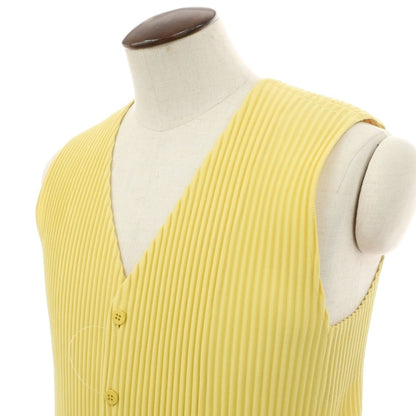 【中古】オム プリッセ イッセイミヤケ HOMME PLISSE ISSEY MIYAKE 2026年春夏 プリーツ カジュアル系ジレ ベスト イエロー【サイズ表記なし（L位）】【 状態ランクA 】【 メンズ 】