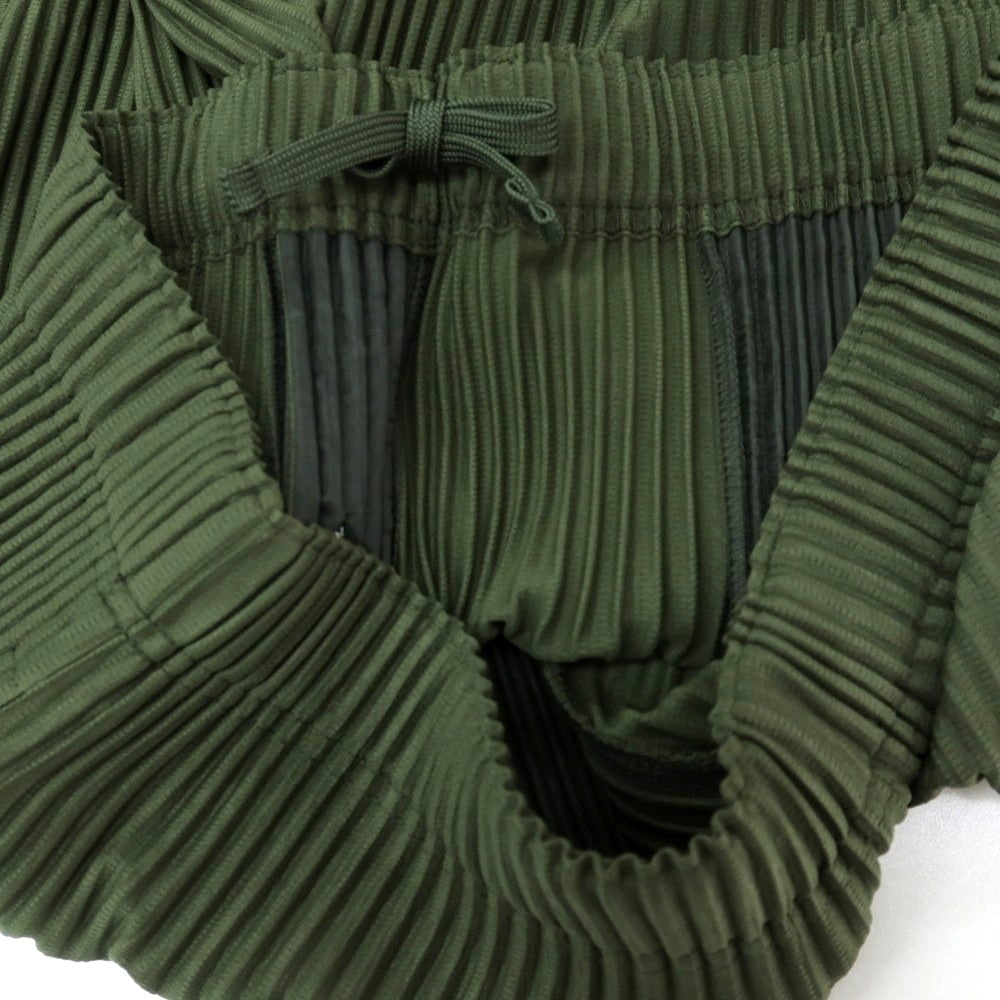 【中古】オム プリッセ イッセイミヤケ HOMME PLISSE ISSEY MIYAKE 2026年春夏 プリーツ ジャージー イージーパンツ モスグリーン【サイズ表記なし（L位）】【 状態ランクA 】【 メンズ 】