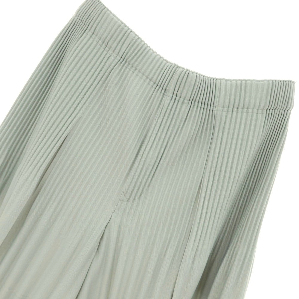 【中古】オム プリッセ イッセイミヤケ HOMME PLISSE ISSEY MIYAKE 2026年春夏 プリーツ ハーフパンツ ショートパンツ グレイッシュグリーン【サイズ表記なし（L位）】【 状態ランクB 】【 メンズ 】