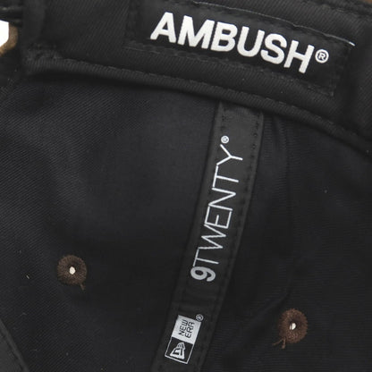 【中古】【未使用】アンブッシュ AMBUSH × NEW ERA 2026年春夏 ポリエステル 9TWENTY キャップ 帽子 ブラウン【サイズM/L】【 状態ランクS 】【 メンズ 】