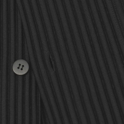 【中古】オム プリッセ イッセイミヤケ HOMME PLISSE ISSEY MIYAKE ポリエステル プリーツ 半袖シャツ ブラック【サイズ2】【 状態ランクB 】【 メンズ 】