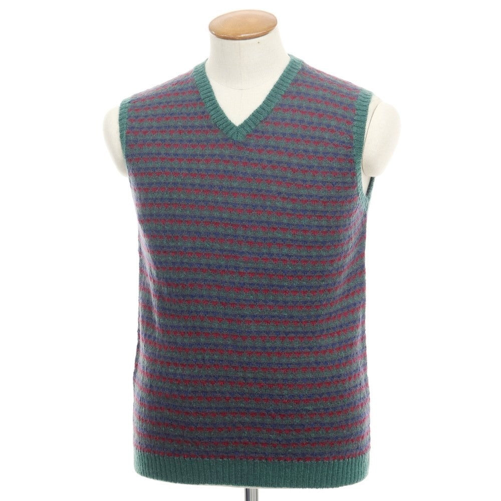 【新品】スカリオーネ SCAGLIONE ニットベスト
 グリーンxネイビーxレッド【サイズM】【GRN】【A/W】【状態ランクN】【メンズ】
【769873】 APD