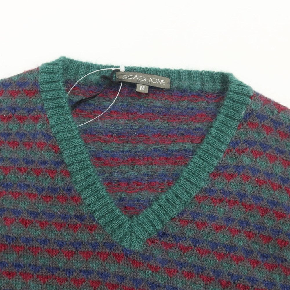 【新品】スカリオーネ SCAGLIONE ニットベスト
 グリーンxネイビーxレッド【サイズM】【GRN】【A/W】【状態ランクN】【メンズ】
【769873】 APD