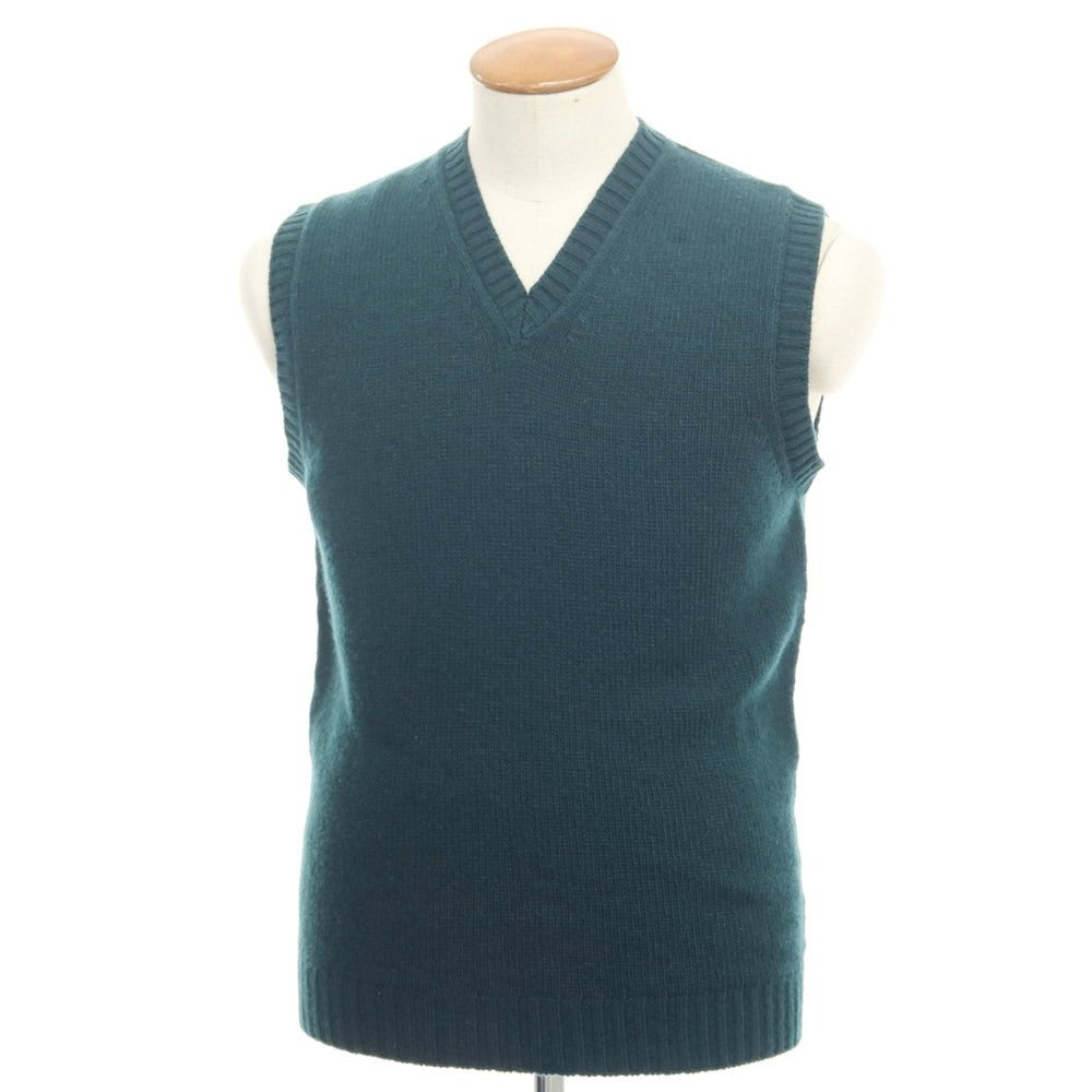 【新品】スカリオーネ SCAGLIONE ニットベスト
 ダークグリーン【サイズM】【GRN】【A/W】【状態ランクN】【メンズ】
【769873】 APD