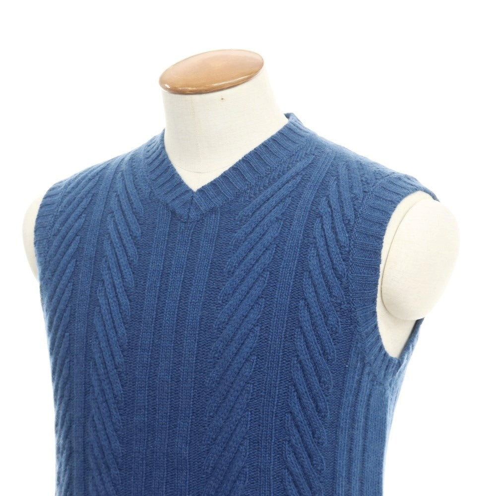 【新品】スカリオーネ SCAGLIONE ニットベスト
 ダークブルー【サイズM】【NVY】【A/W】【状態ランクN】【メンズ】
【769873】 APD