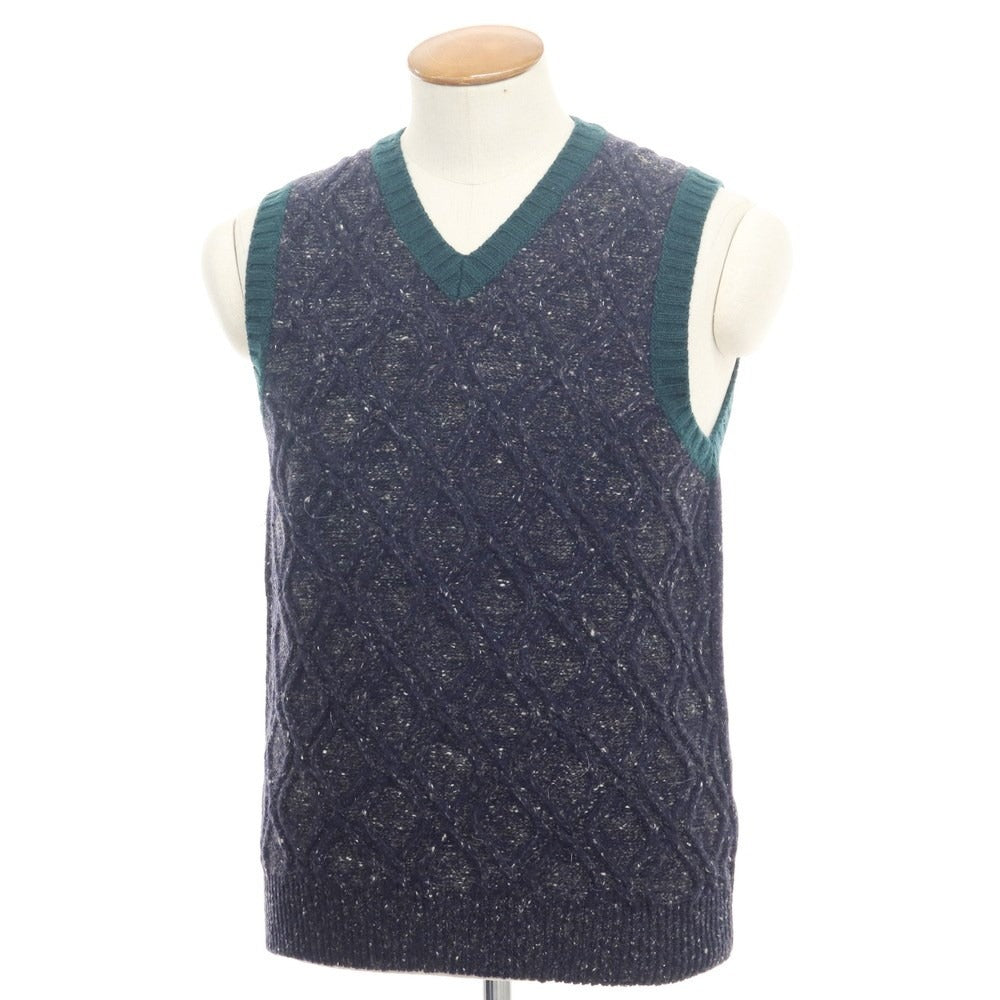 【新品】スカリオーネ SCAGLIONE ニットベスト
 ネイビーxグリーン【サイズM】【NVY】【A/W】【状態ランクN】【メンズ】
【769873】 APD