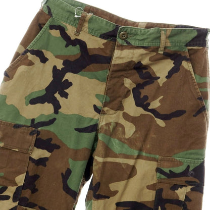 【中古】ミリタリー MILITARY コットンナイロン ウッドランドカモフラージュ柄 カーゴパンツ オリーブxブラウン【サイズ31】【GRN】【S/S】【状態ランクC】【メンズ】【769388】