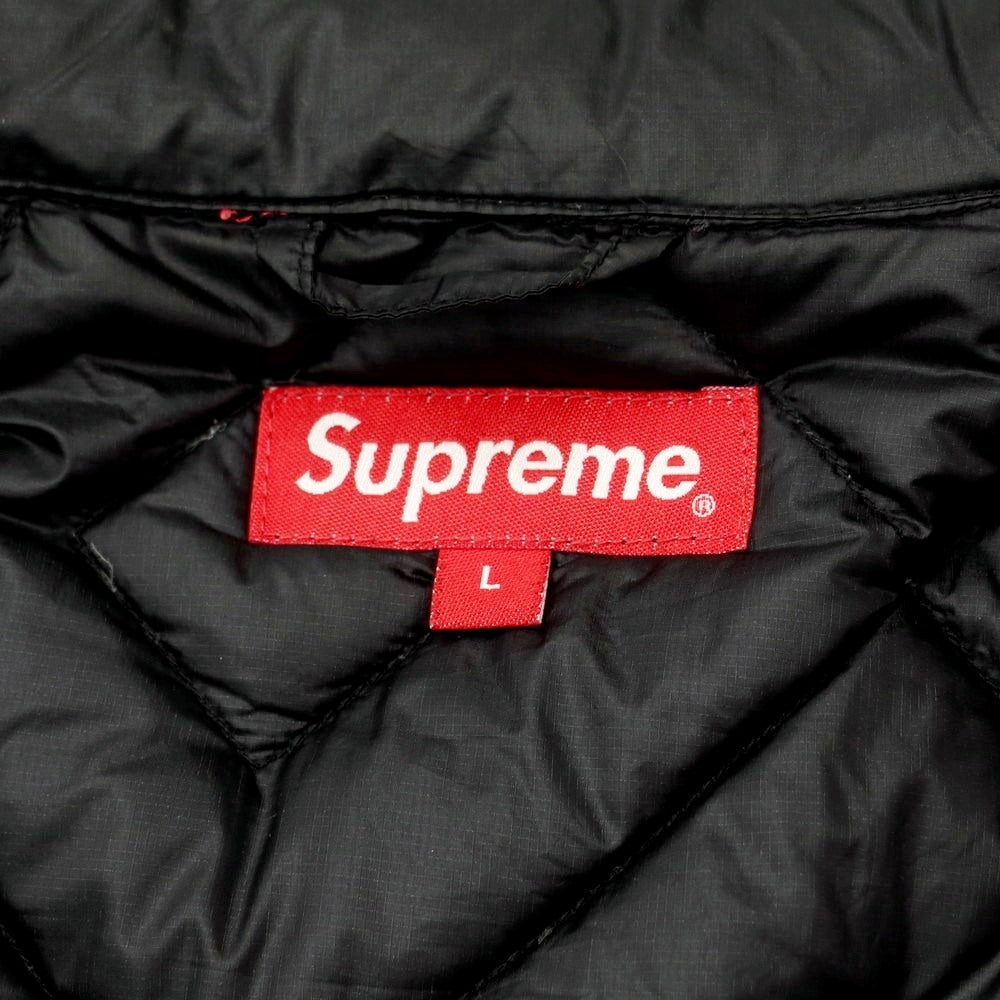 【中古】シュプリーム Supreme 2022年春夏 Spellout Quilted Lightweight Down Jacket ダウンジャケット
 ブラック【サイズL】【BLK】【A/W】【状態ランクD】【メンズ】
【769398】 APD
