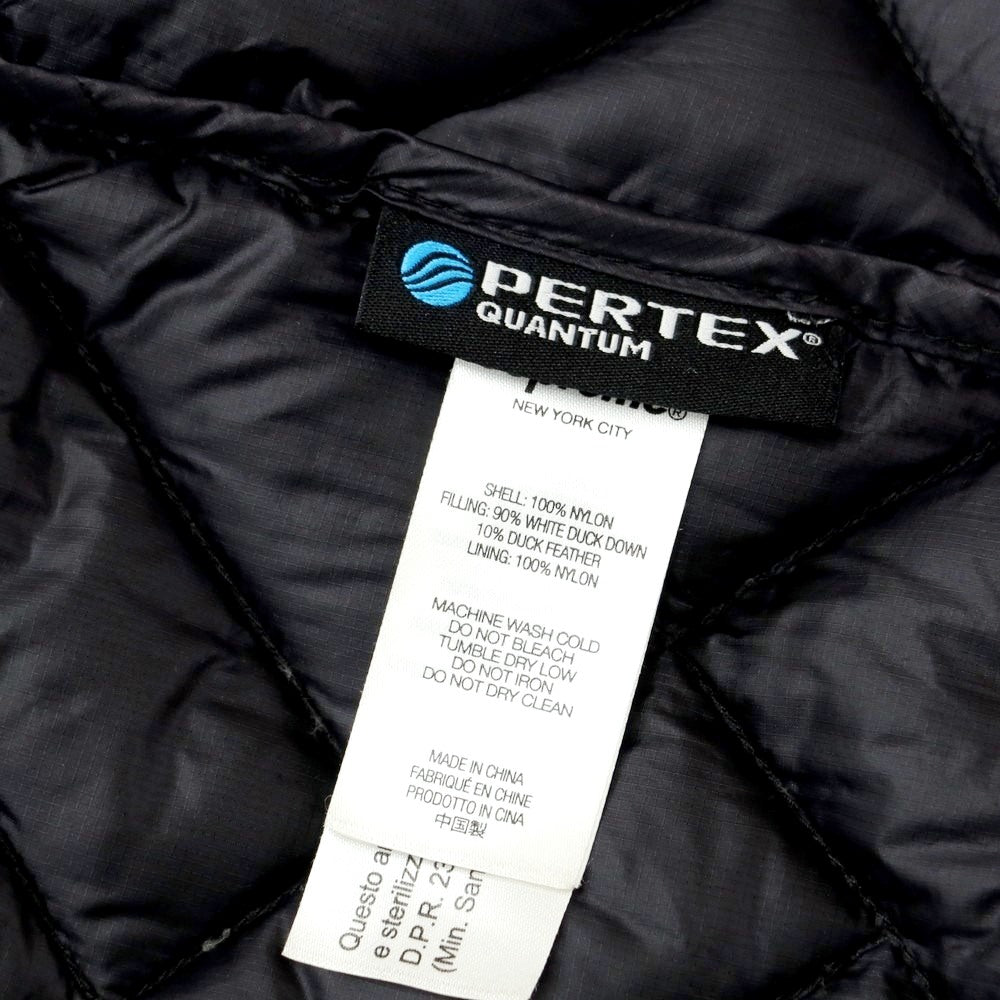【中古】シュプリーム Supreme 2022年春夏 Spellout Quilted Lightweight Down Jacket ダウンジャケット
 ブラック【サイズL】【BLK】【A/W】【状態ランクD】【メンズ】
【769398】 APD