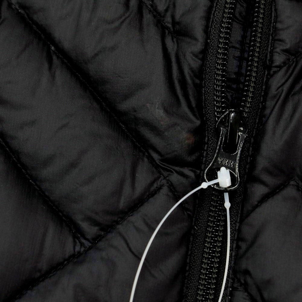 【中古】シュプリーム Supreme 2022年春夏 Spellout Quilted Lightweight Down Jacket ダウンジャケット
 ブラック【サイズL】【BLK】【A/W】【状態ランクD】【メンズ】
【769398】 APD